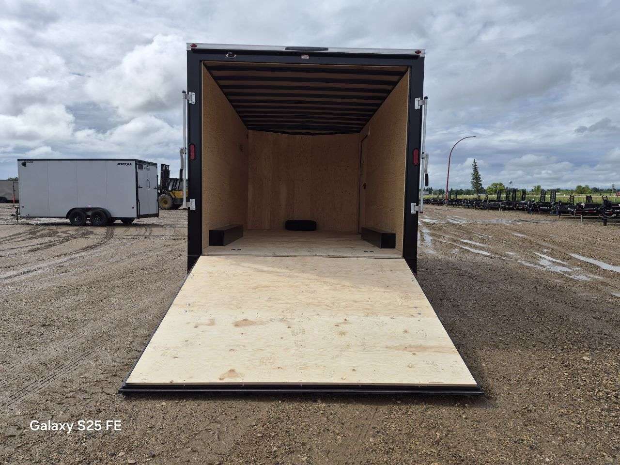 2026 Royal LCH 8'6" x 16' + V-Nose Cargo Trailer