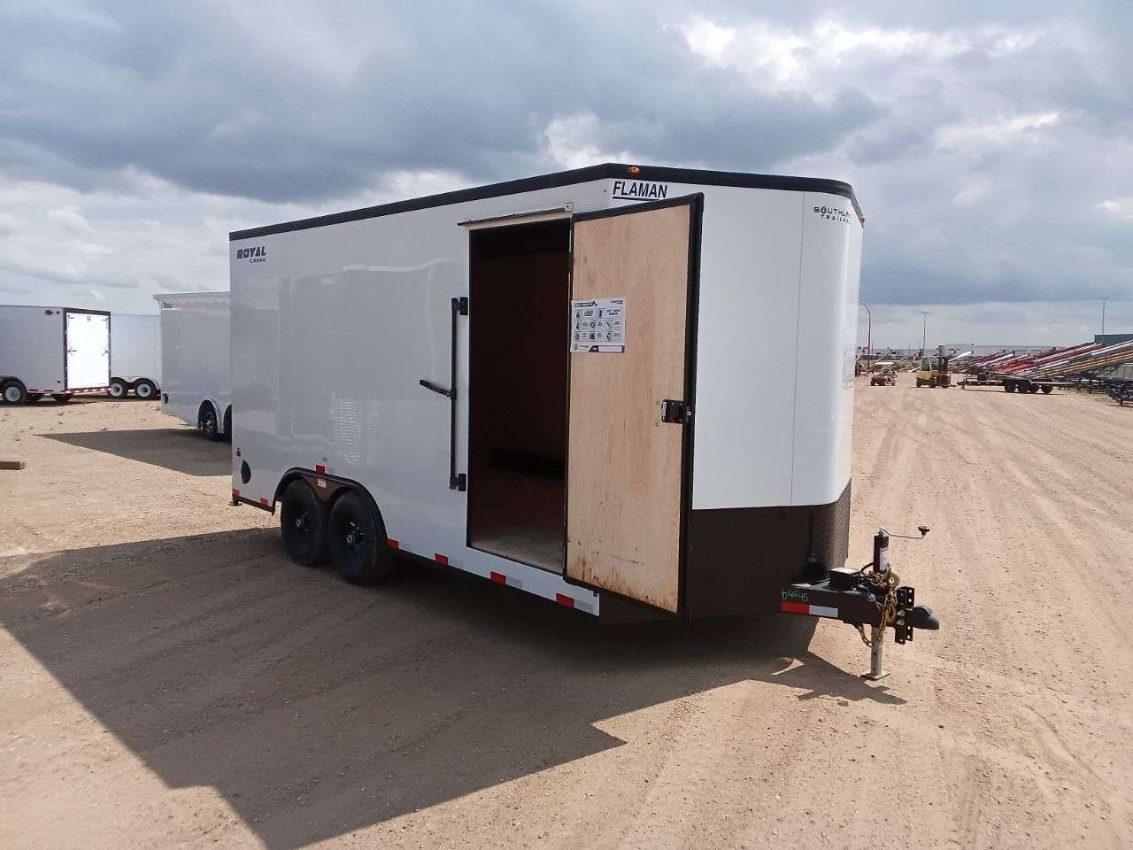 2026 Royal LCH 8'6" x 16' + V-Nose Cargo Trailer