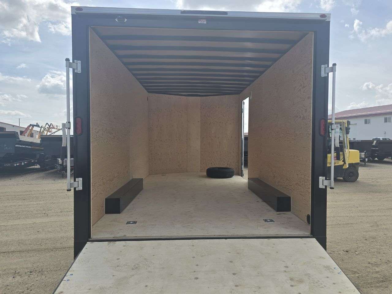 2026 Royal LCH 8'6" x 16' + V-Nose Cargo Trailer