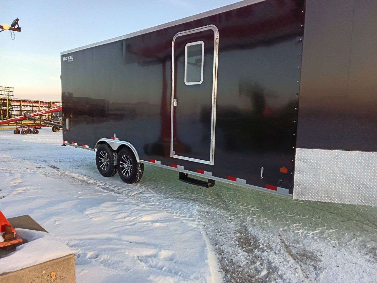 2026 Royal XR 8'6" x 22' + V-Nose Toy Hauler Trailer