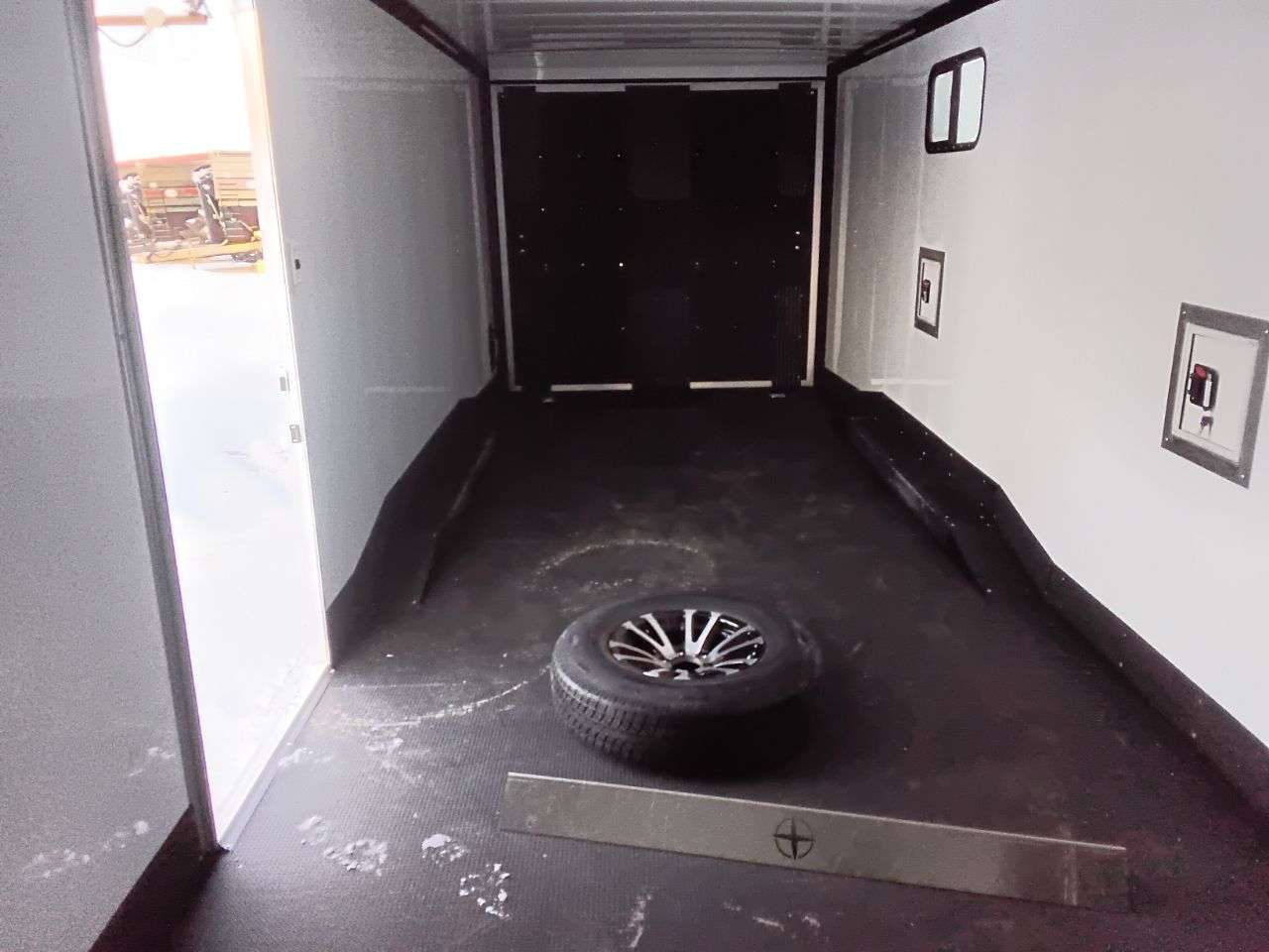 2026 Royal XR 8'6" x 22' + V-Nose Toy Hauler Trailer