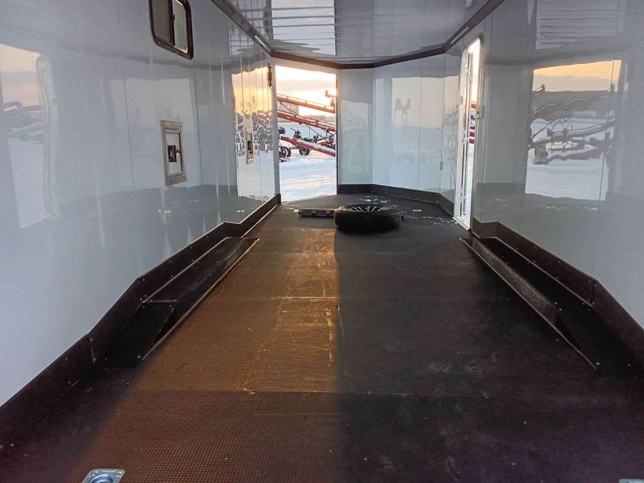 2026 Royal XR 8'6" x 22' + V-Nose Toy Hauler Trailer