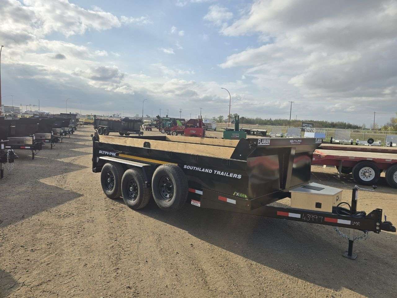 2026 Southland 14K 7' x 14' Dump Trailer