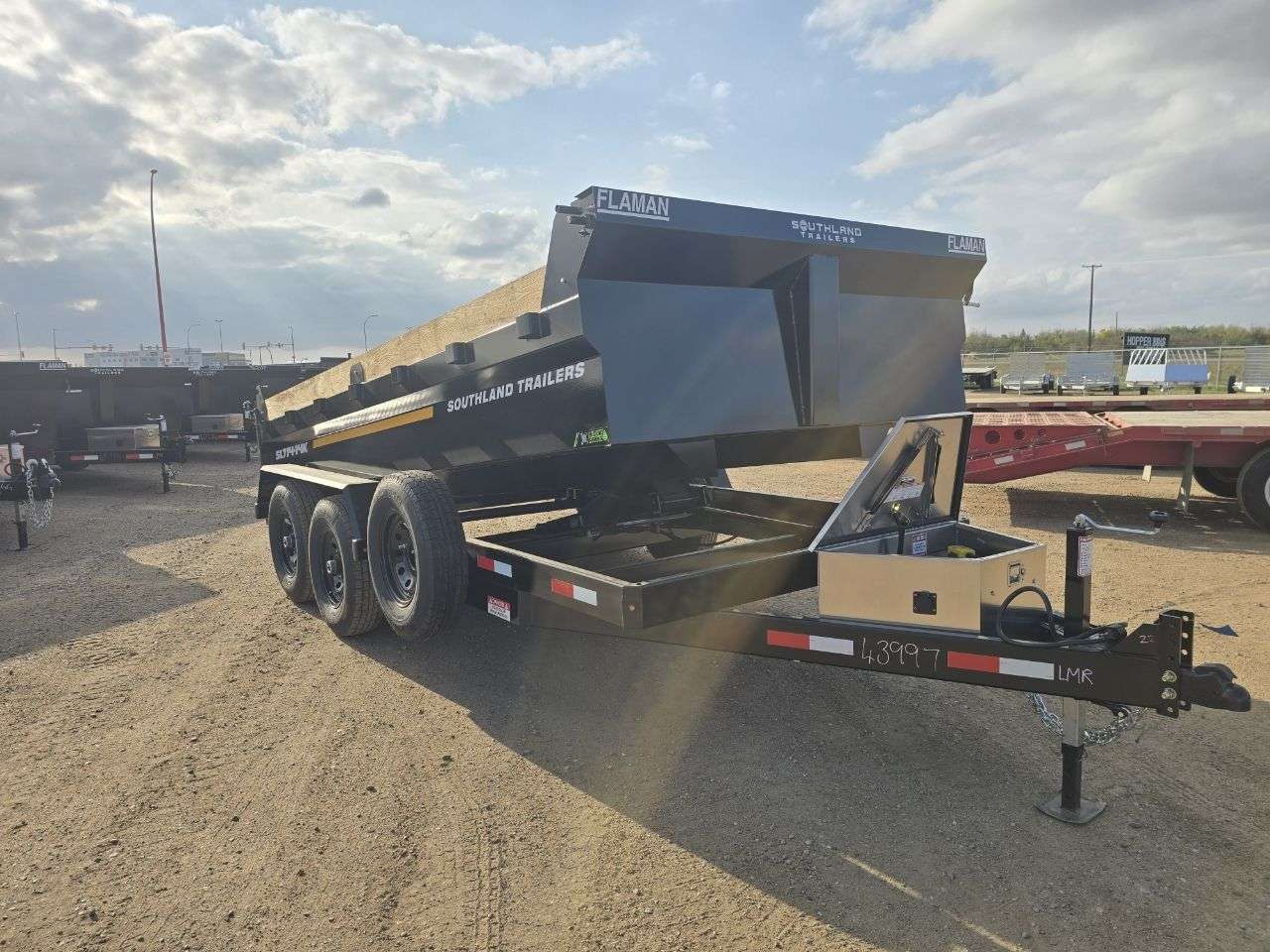 2026 Southland 14K 7' x 14' Dump Trailer