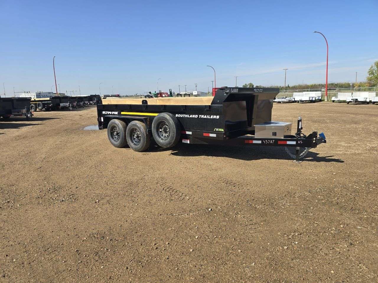 2026 Southland 14K 7' x 14' Dump Trailer