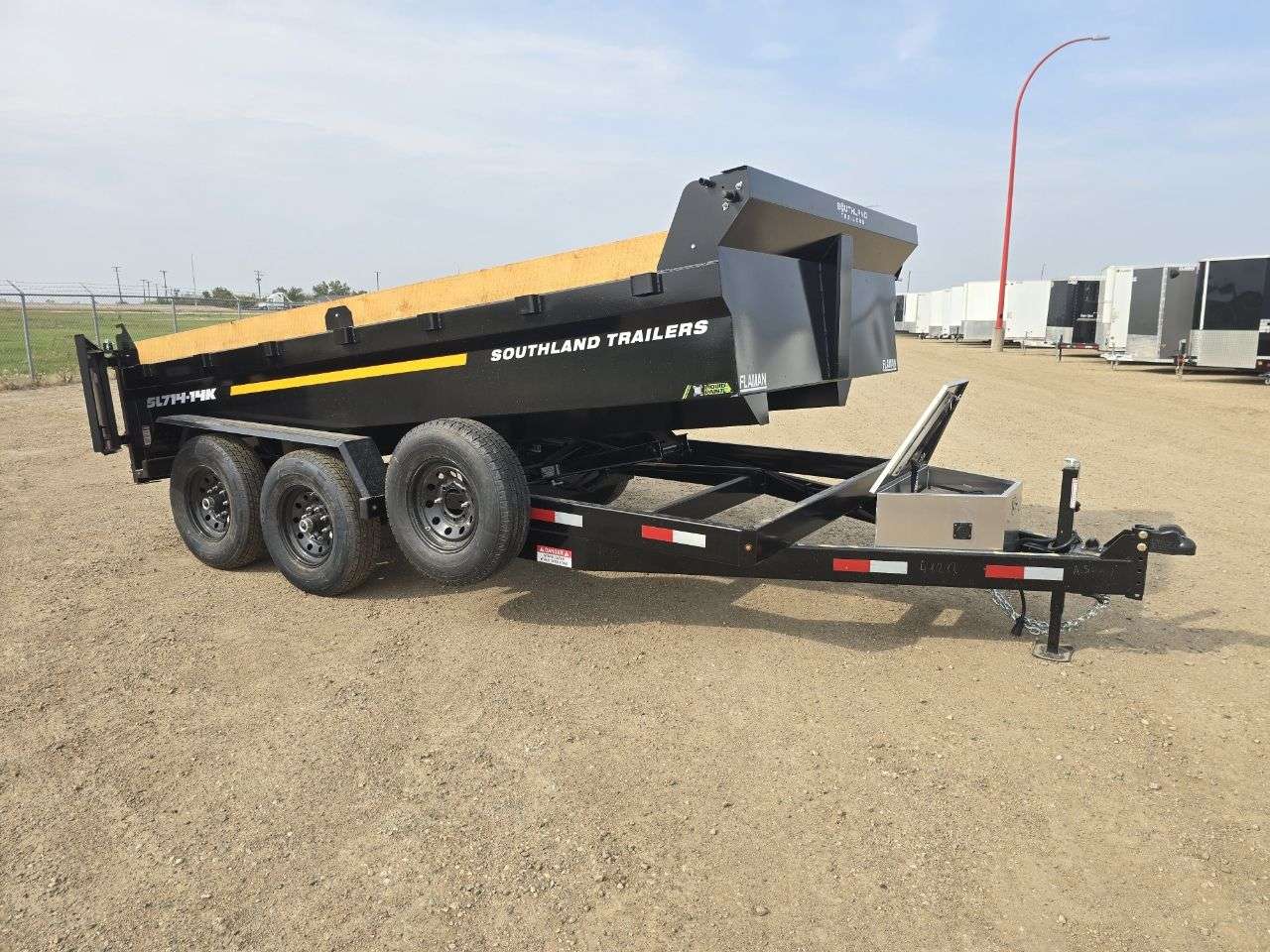 2026 Southland 14K 7' x 14' Dump Trailer