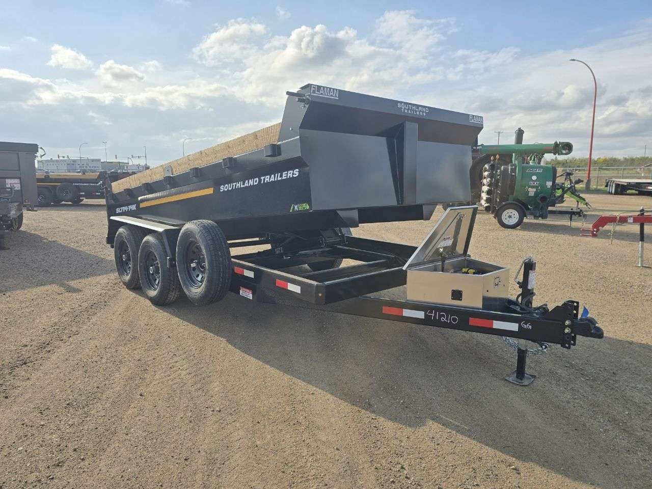 2026 Southland 14K 7' x 14' Dump Trailer