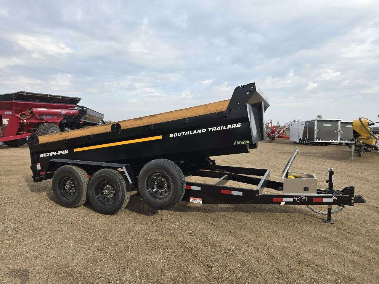 2026 Southland 14K 7' x 14' Dump Trailer