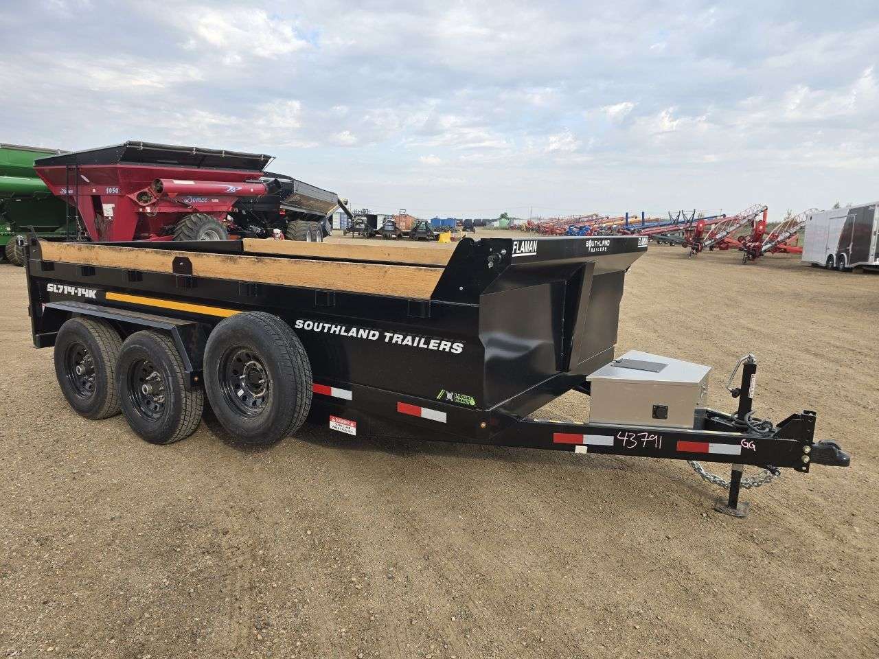 2026 Southland 14K 7' x 14' Dump Trailer