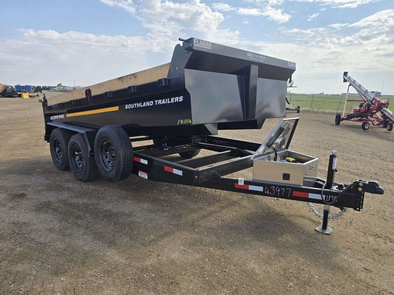 2026 Southland 14K 7' x 14' Dump Trailer