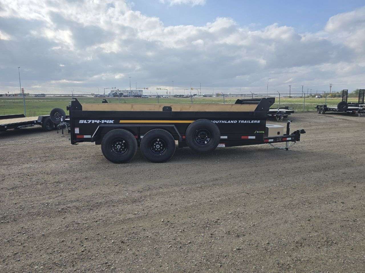 2026 Southland 14K 7' x 14' Dump Trailer