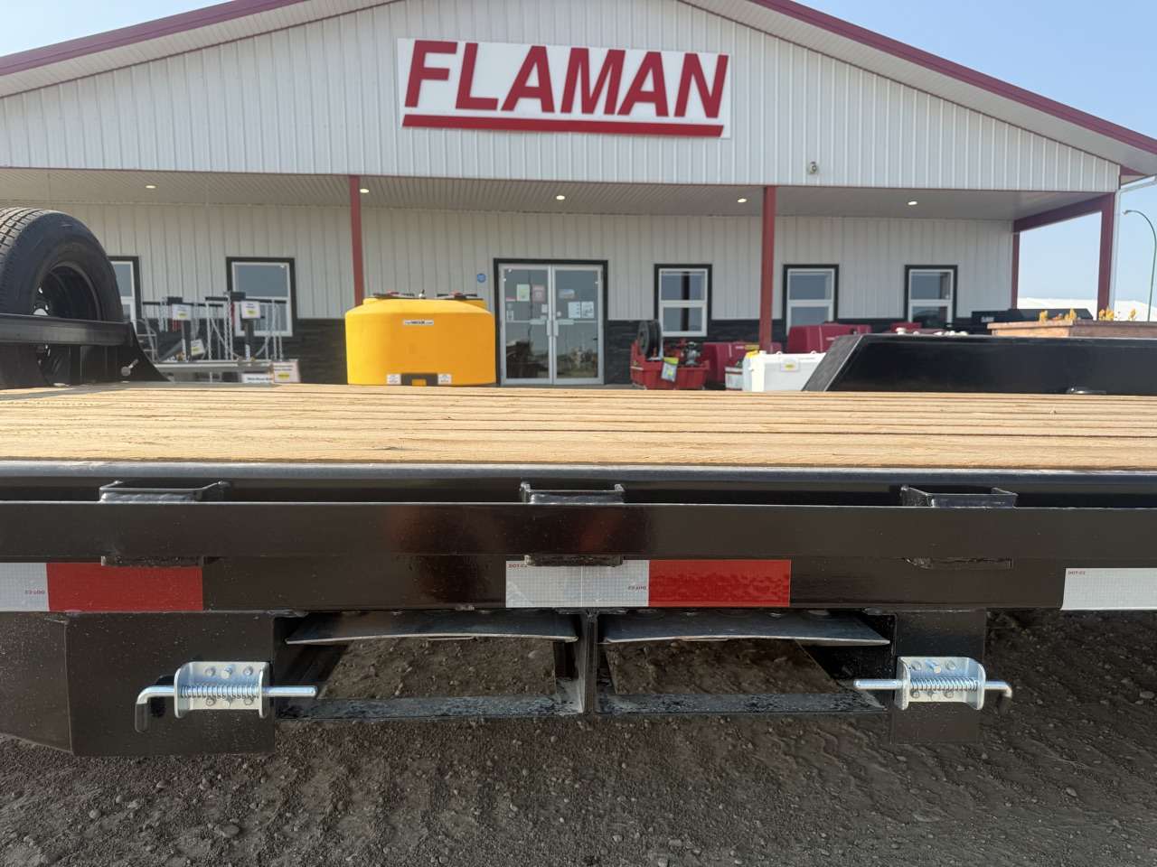 2026 Southland 18' Flat Deck Tandem 5.2K Trailer