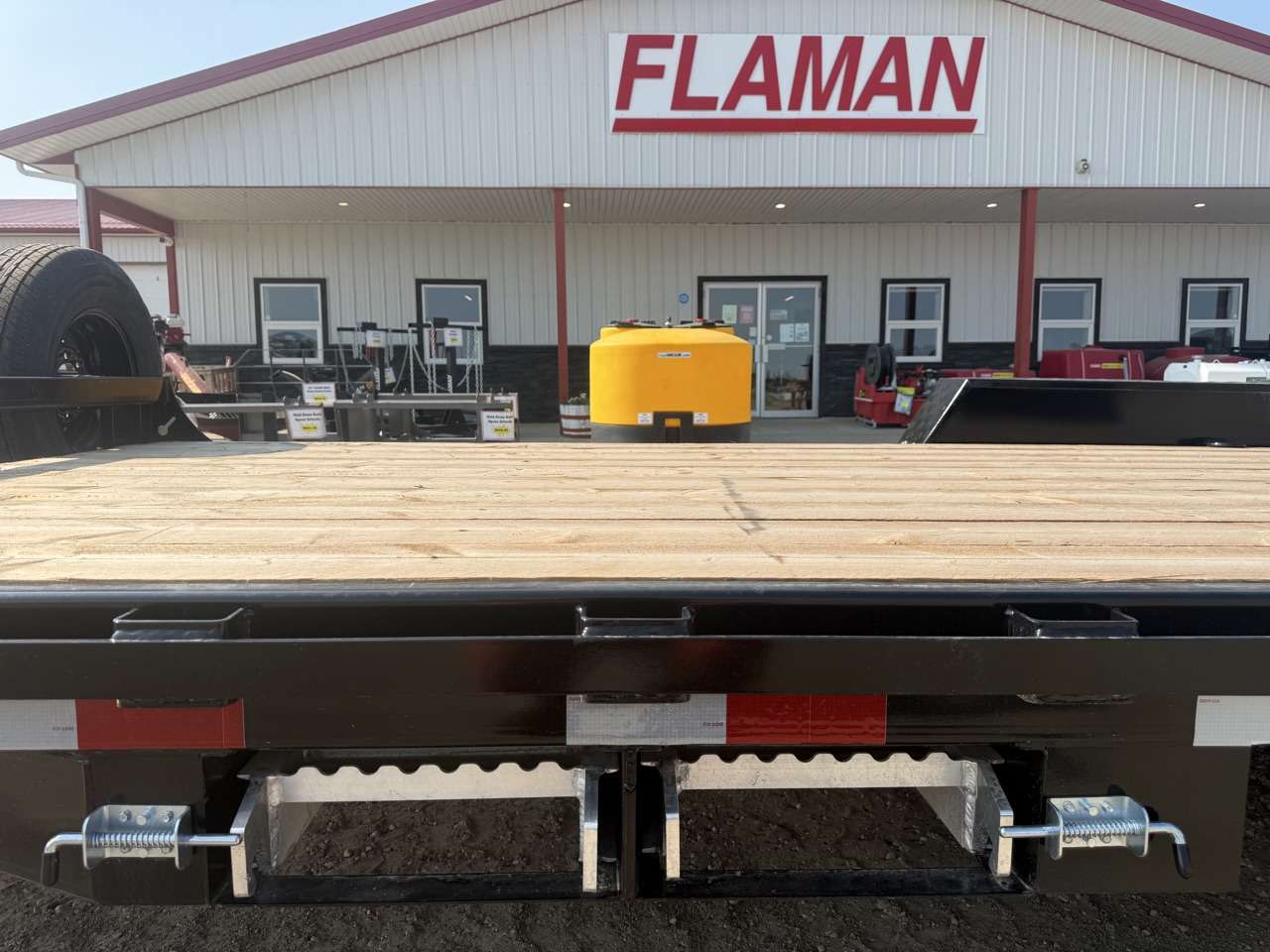 2026 Southland 18' Flat Deck Tandem 7K Trailer