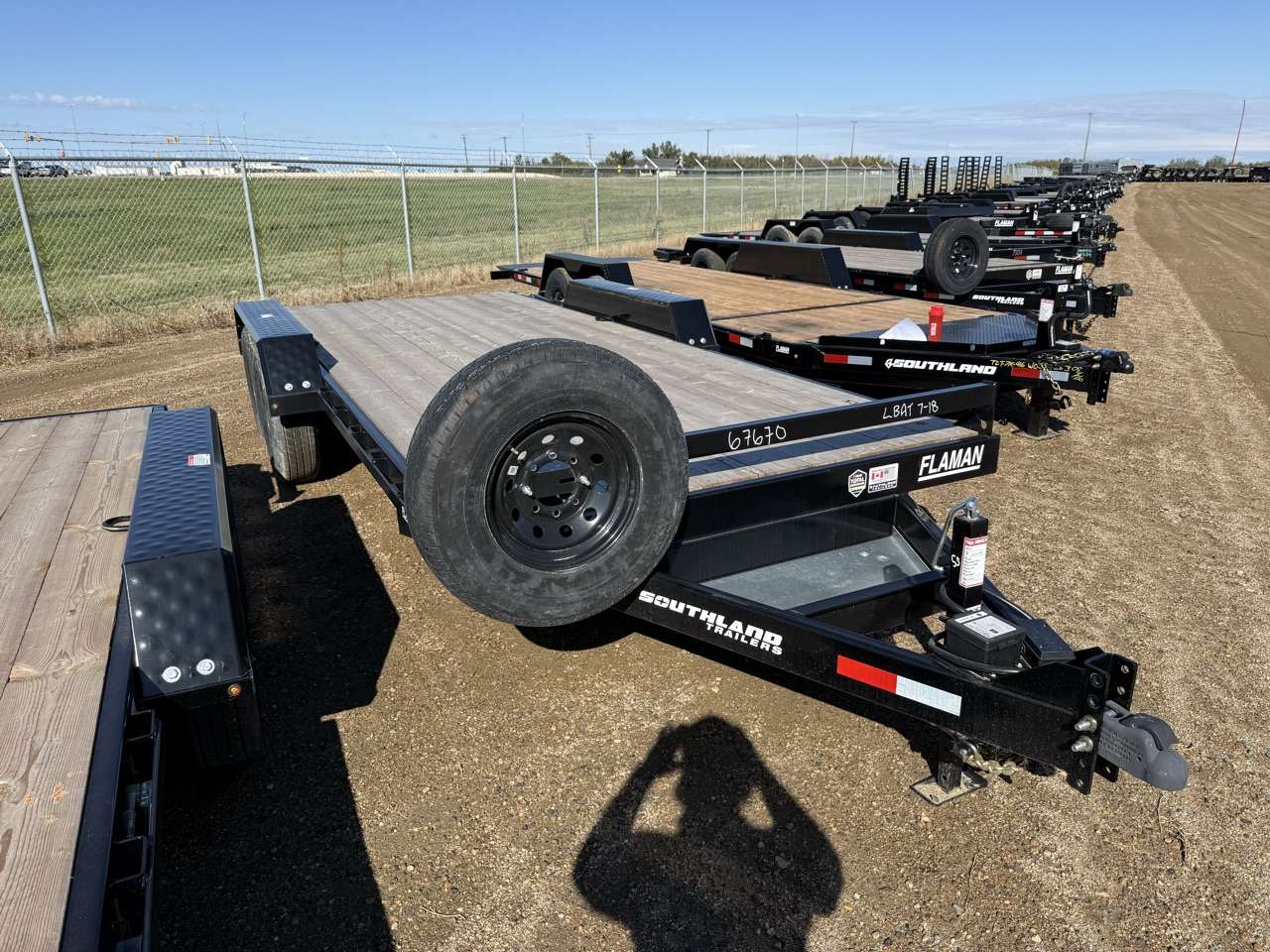 2026 Southland 18' Flat Deck Tandem 7K Trailer