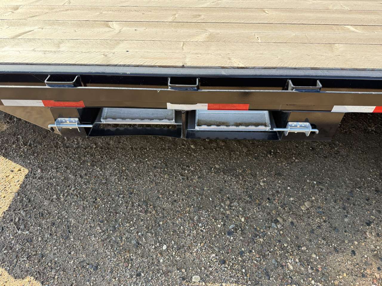 2026 Southland 18' Flat Deck Tandem 7K Trailer