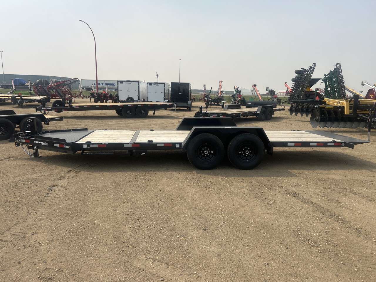 2026 Southland 20' (4' + 16') Partial Tilt Tandem 7K Trailer