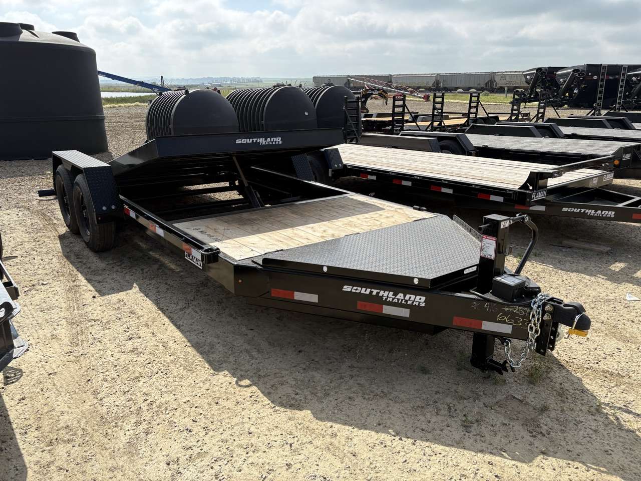 2026 Southland 20' (4' + 16') Partial Tilt Tandem 8K Trailer