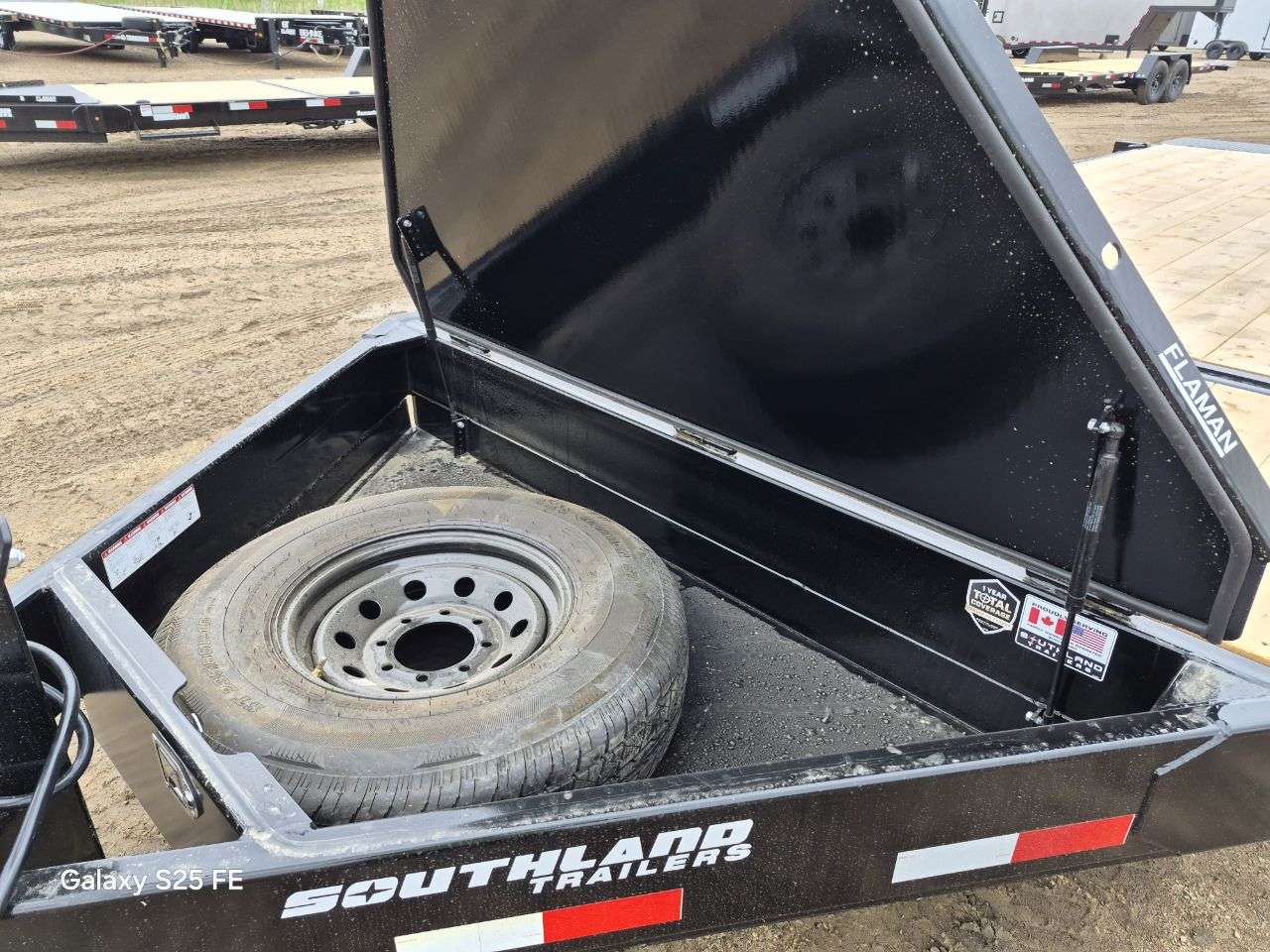 2026 Southland 20' (4'S + 16' T) Partial Tilt 8K Trailer