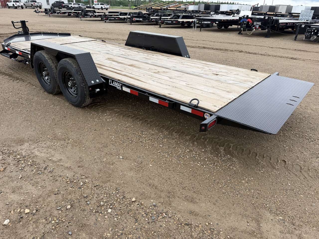 2026 Southland 20' (4'S+16'T) Partial Tilt Tandem 7K Trailer