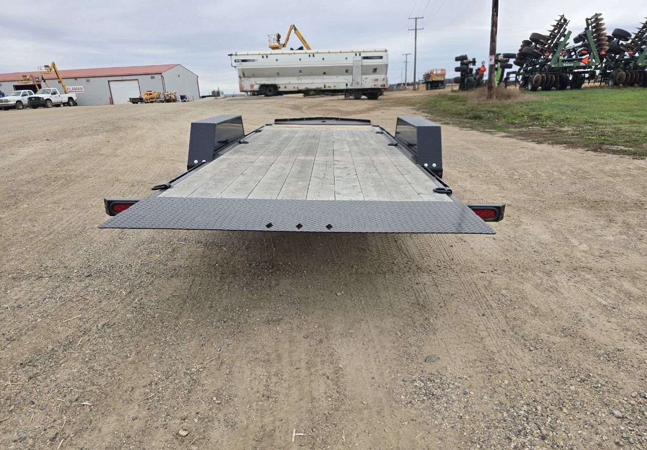 2026 Southland 20' (4'S+16'T) Partial Tilt Tandem 8K Trailer