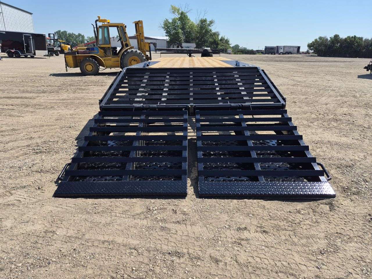 2026 Southland 20' + 5' BT Deckover Triple 7K Trailer