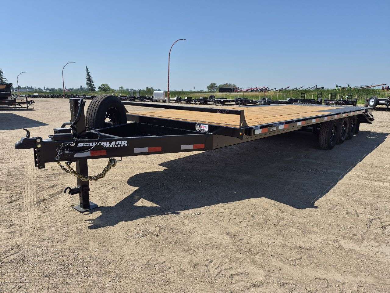 2026 Southland 20' + 5' BT Deckover Triple 7K Trailer