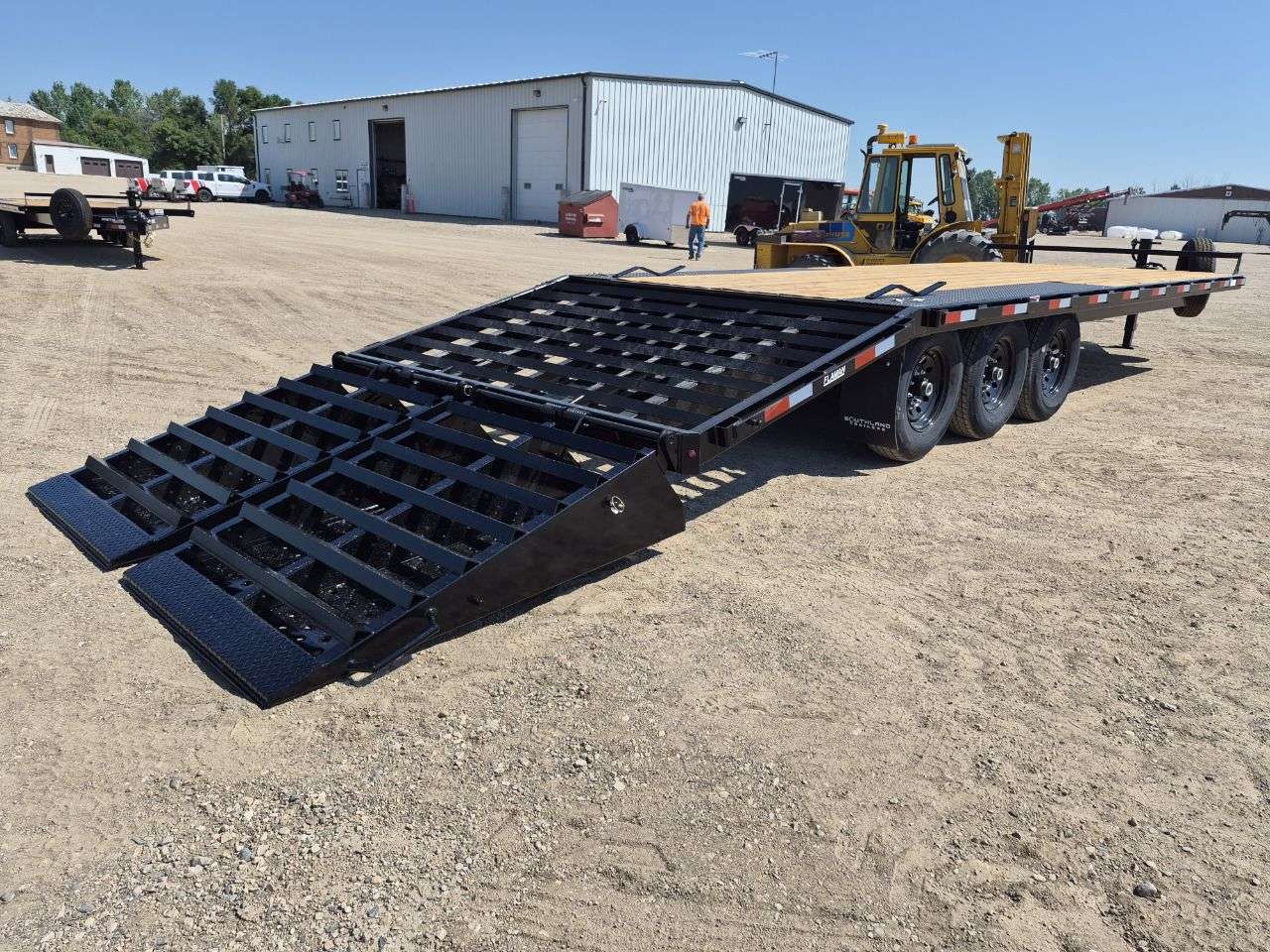 2026 Southland 20' + 5' BT Deckover Triple 7K Trailer