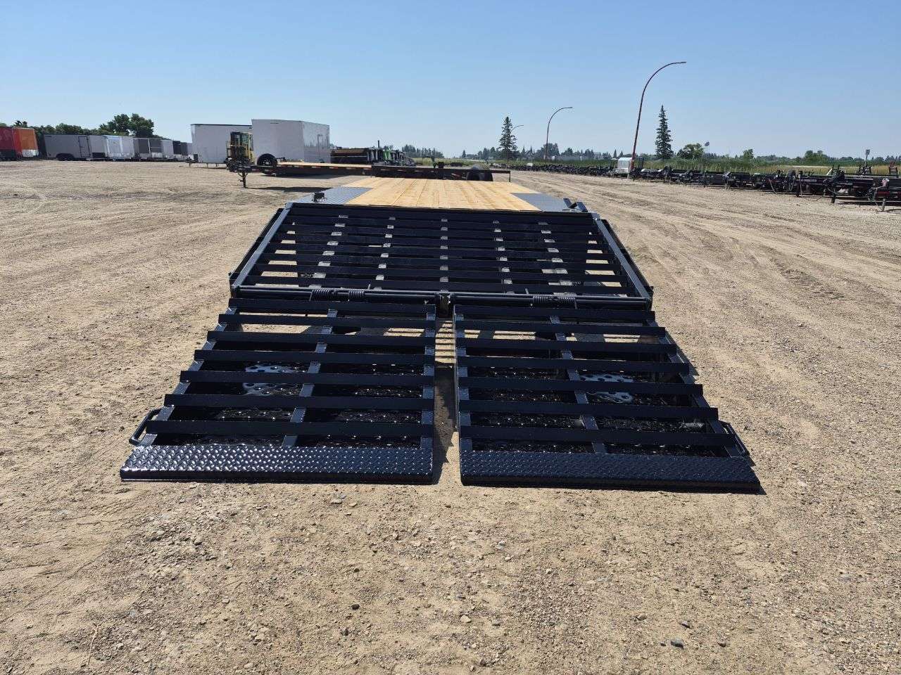 2026 Southland 20' + 5' BT Deckover Triple 7K Trailer