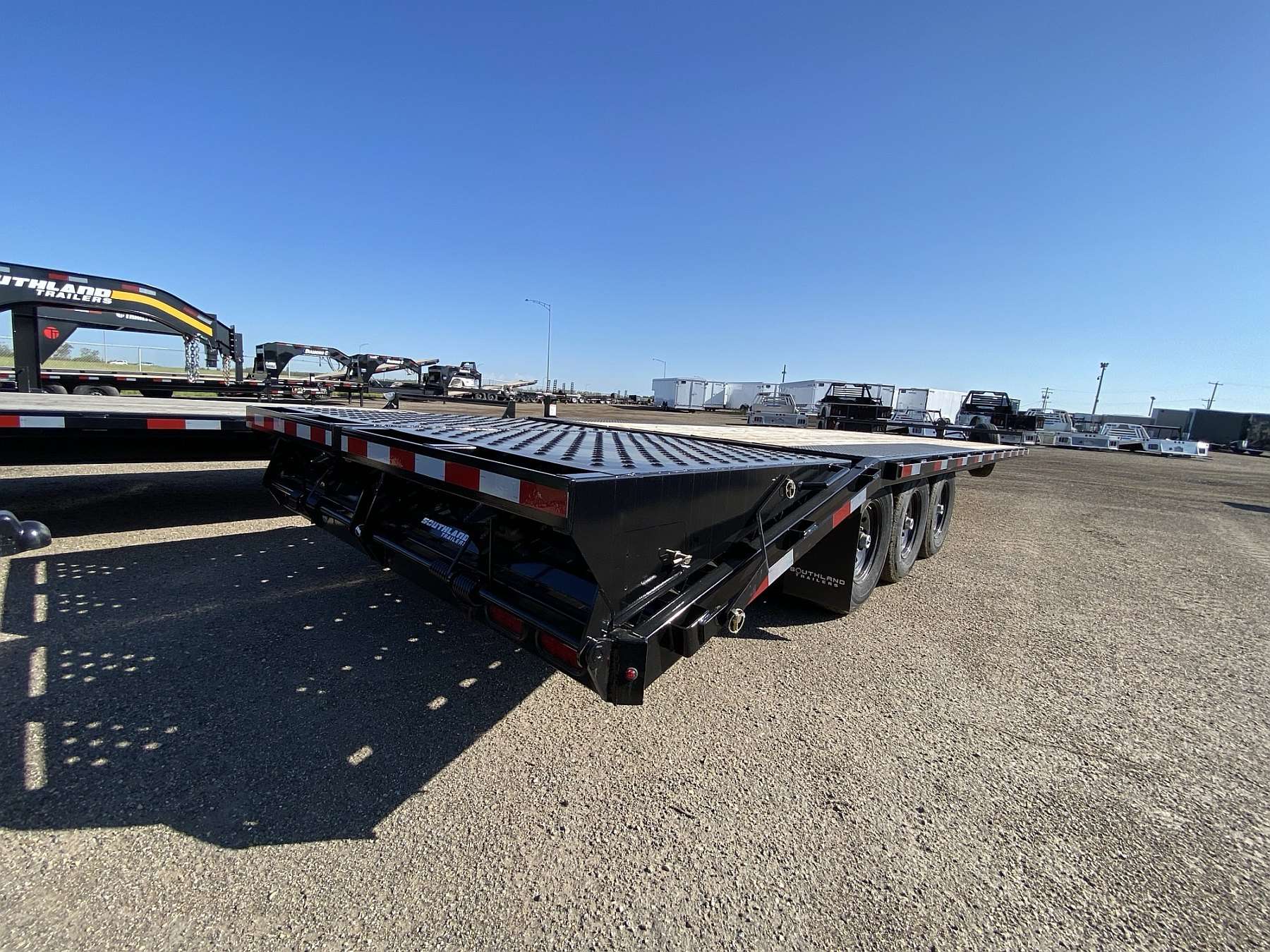 2026 Southland 20'+5' Tri-Axle Highboy Trailer