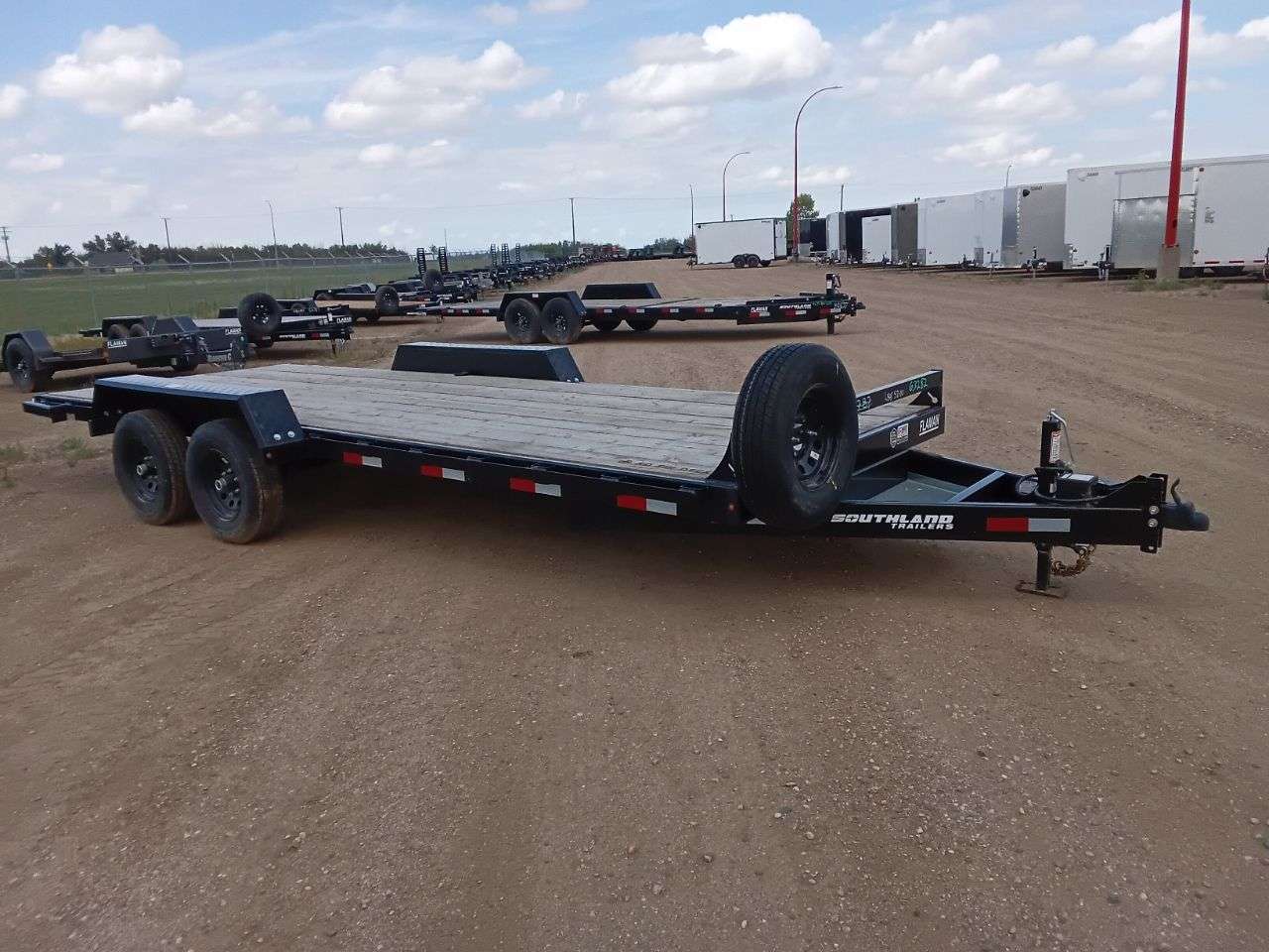 2026 Southland 20' Flat Deck Tandem 5.2K Trailer