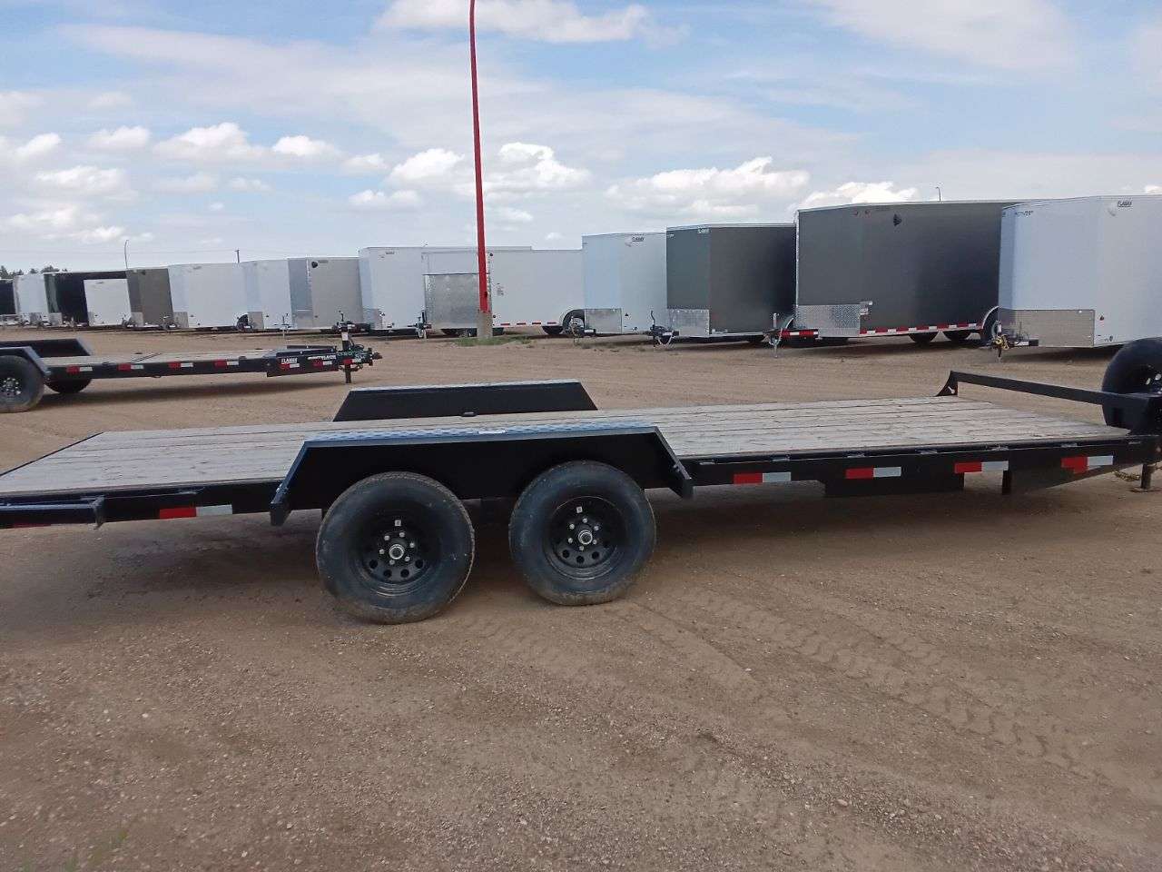 2026 Southland 20' Flat Deck Tandem 5.2K Trailer