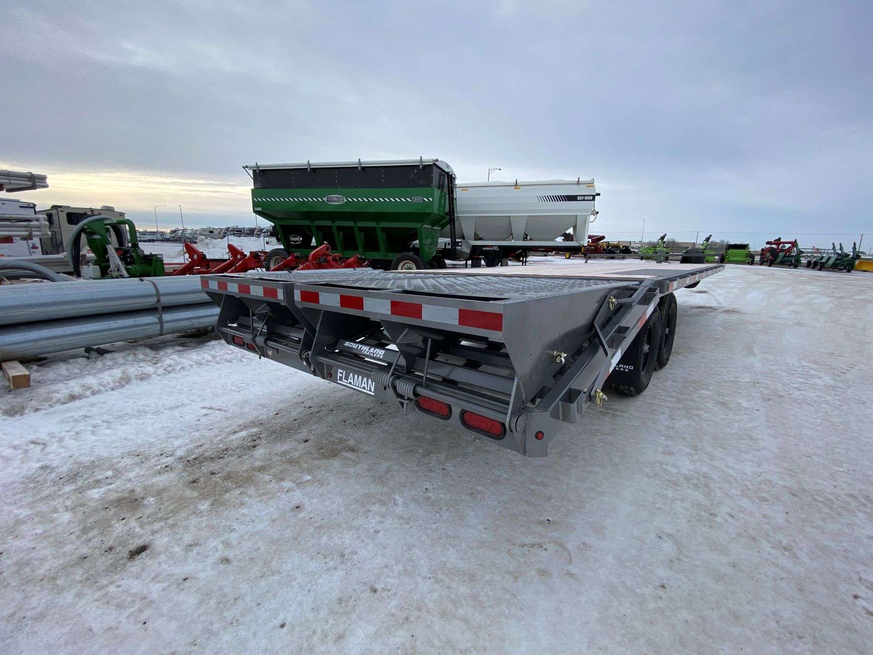 2026 Southland 20' Highboy Trailer w/ Beavertail
