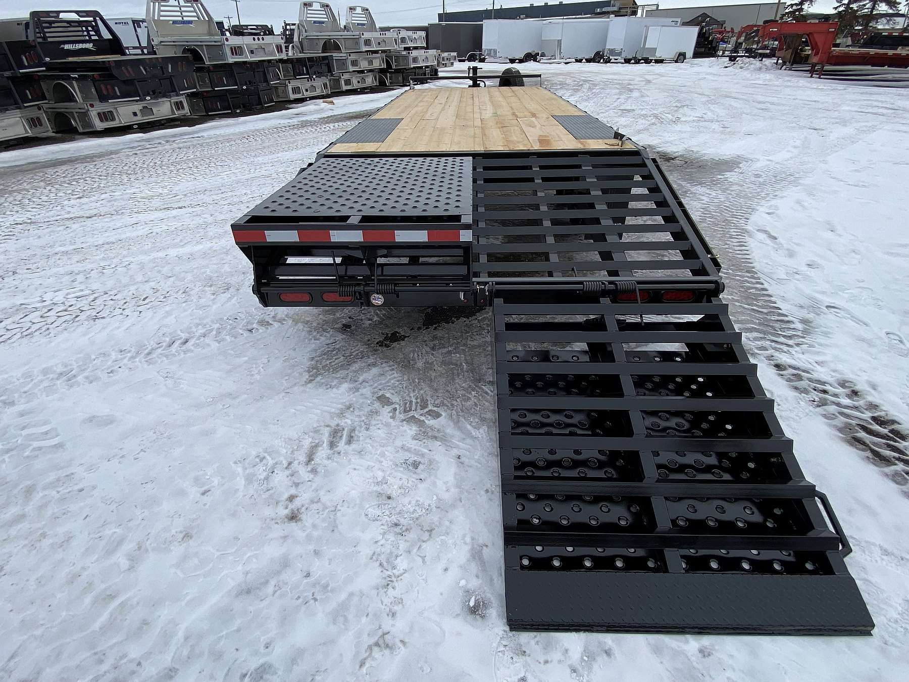 2026 Southland 20' Highboy Trailer w/ Beavertail