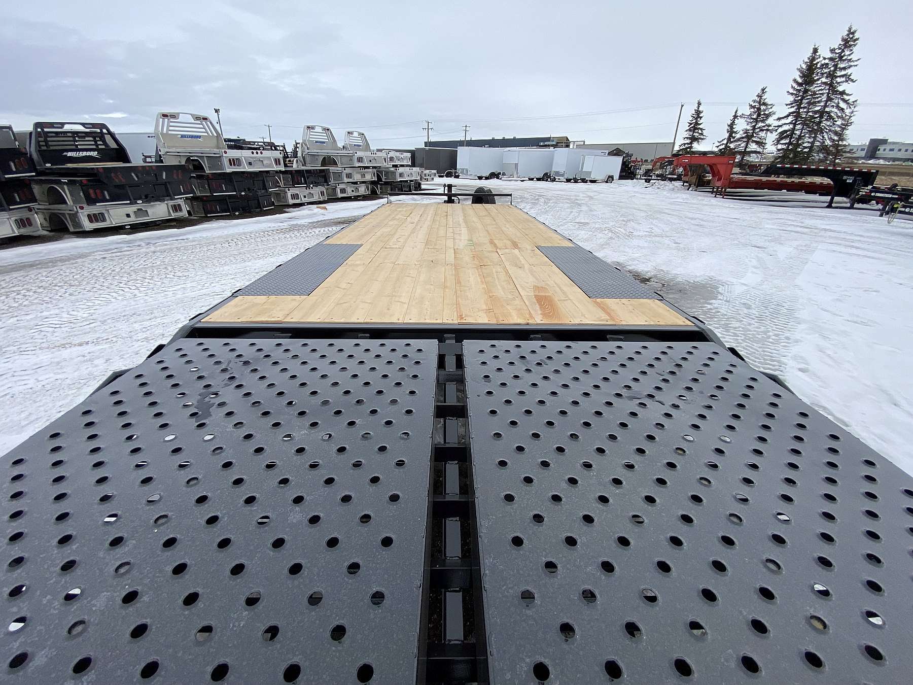 2026 Southland 20' Highboy Trailer w/ Beavertail