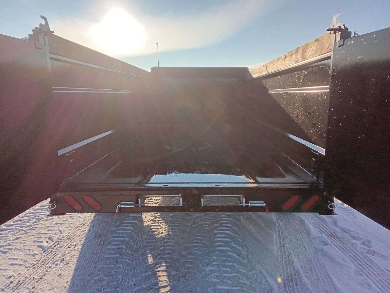 2026 Southland 20K 7' x 16' High Side Dump Trailer