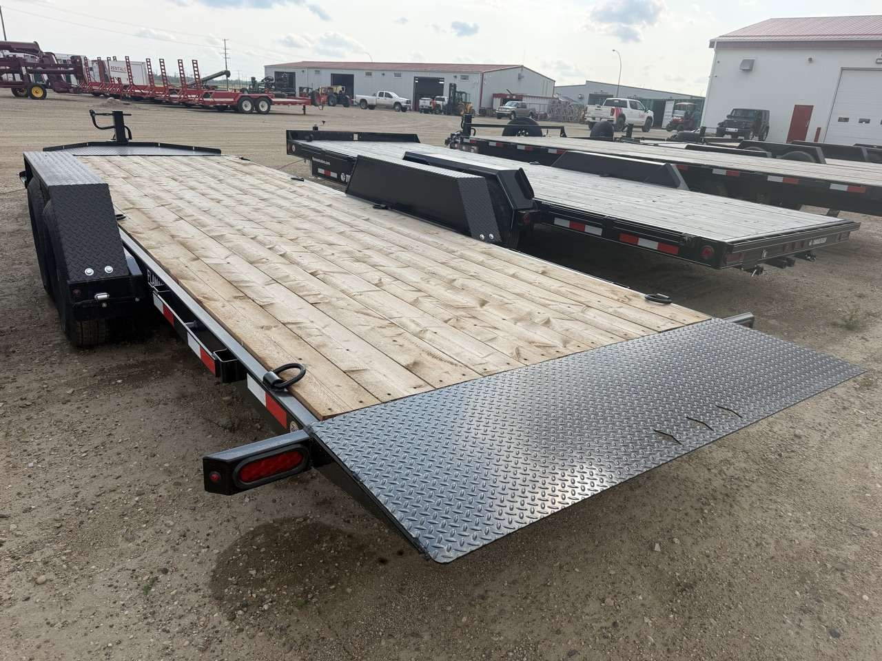 2026 Southland 22' (6' + 16') Partial Tilt Tandem 7K Trailer