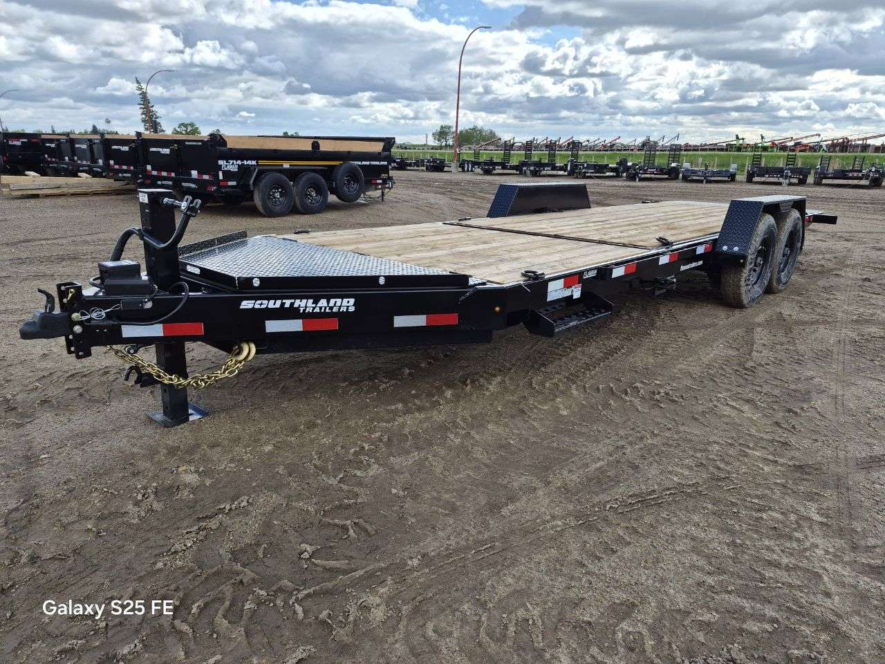 2026 Southland 22' (6' + 16') Partial Tilt Tandem 8K Trailer