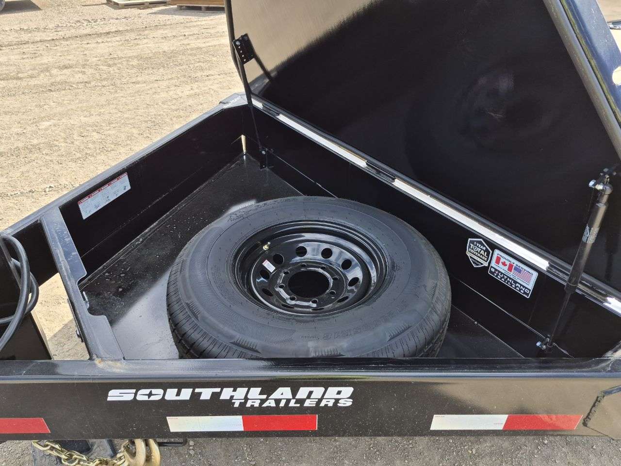 2026 Southland 22' (6' + 16') Partial Tilt Tandem 8K Trailer