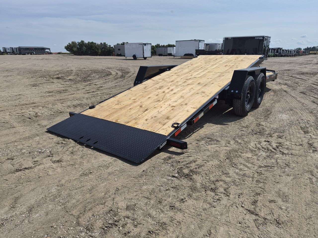 2026 Southland 22' (6' + 16') Partial Tilt Tandem 8K Trailer