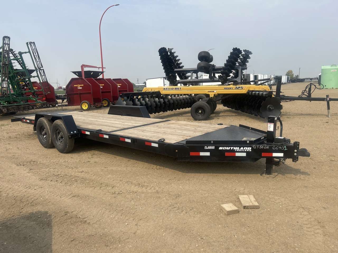 2026 Southland 22' (6' + 16') Partial Tilt Tandem 8K Trailer