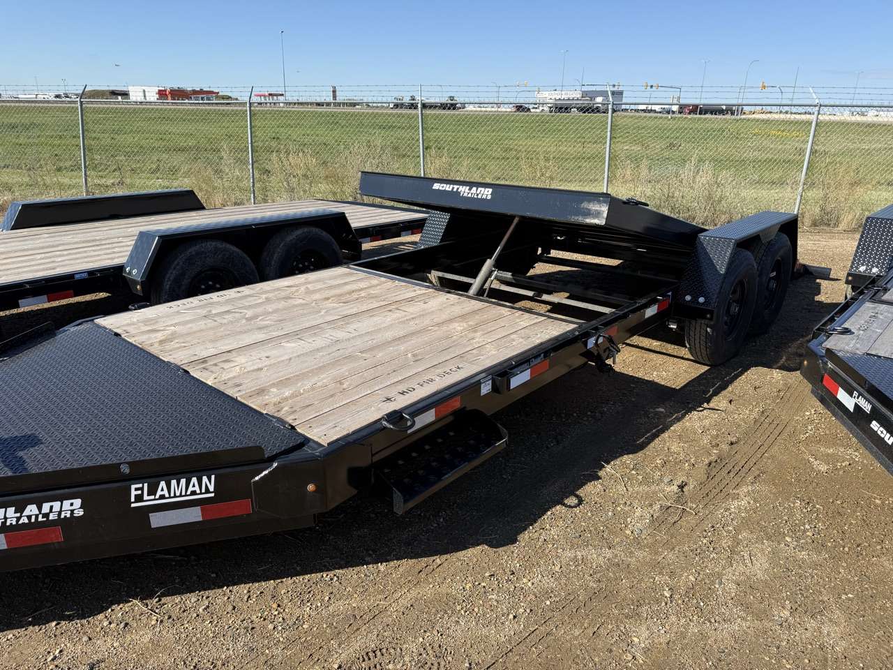 2026 Southland 22' (6' + 16') Partial Tilt Tandem 8K Trailer