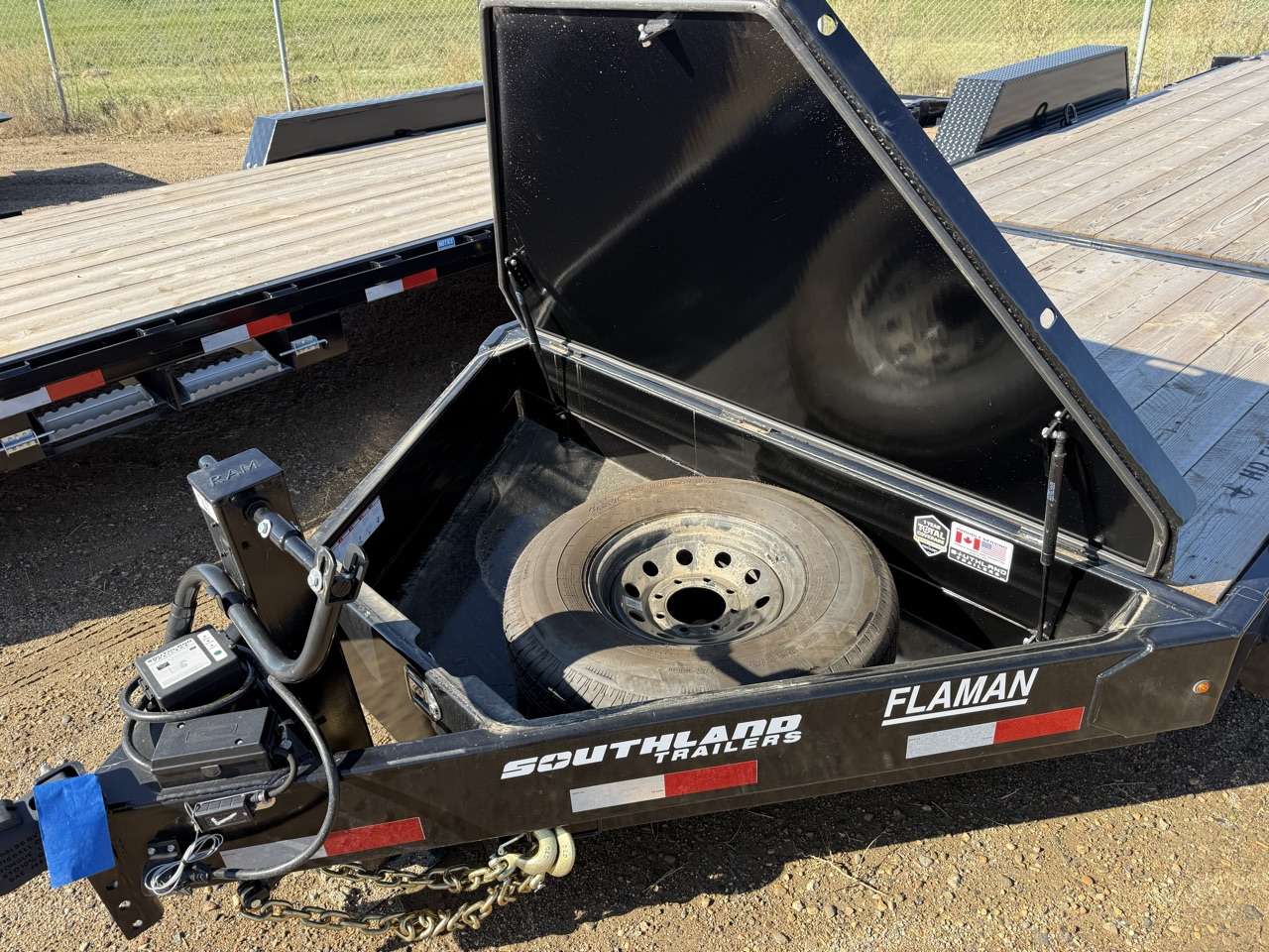 2026 Southland 22' (6' + 16') Partial Tilt Tandem 8K Trailer