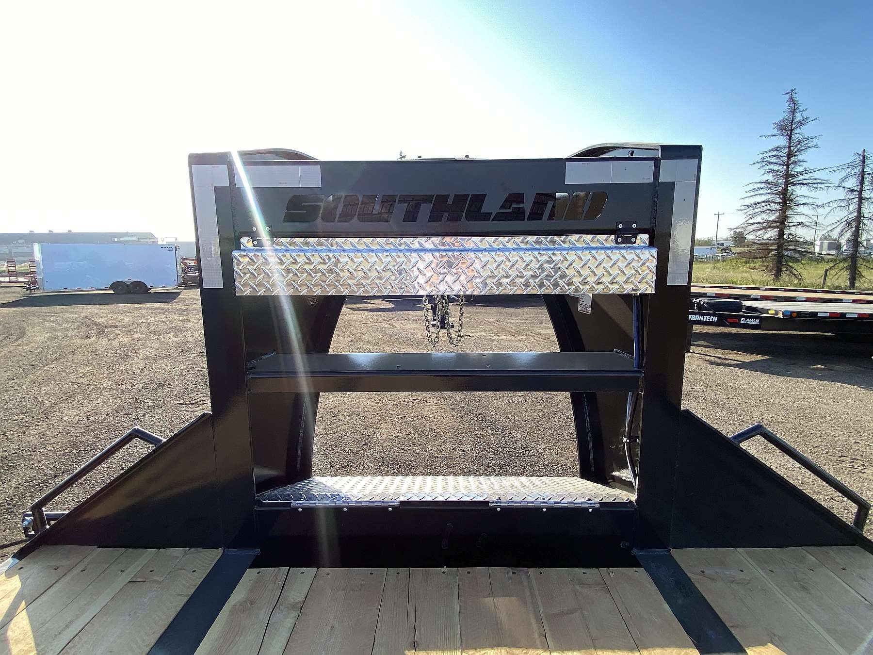 2026 Southland 22'+6' Gooseneck Trailer