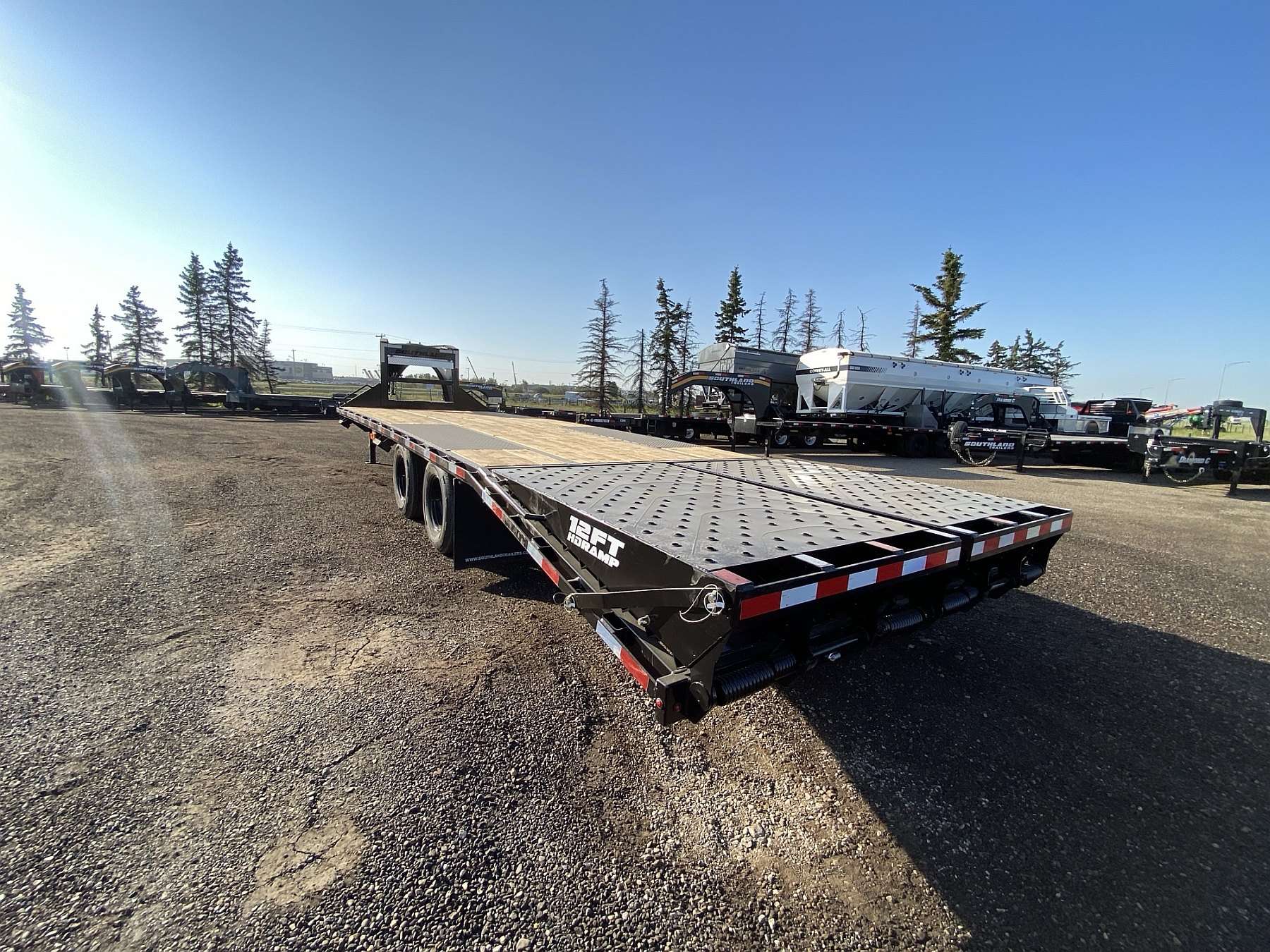2026 Southland 22'+6' Gooseneck Trailer