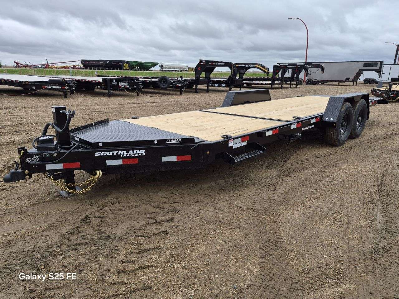 2026 Southland 22' (6'S+16'T) Partial Tilt Tandem 8K Trailer