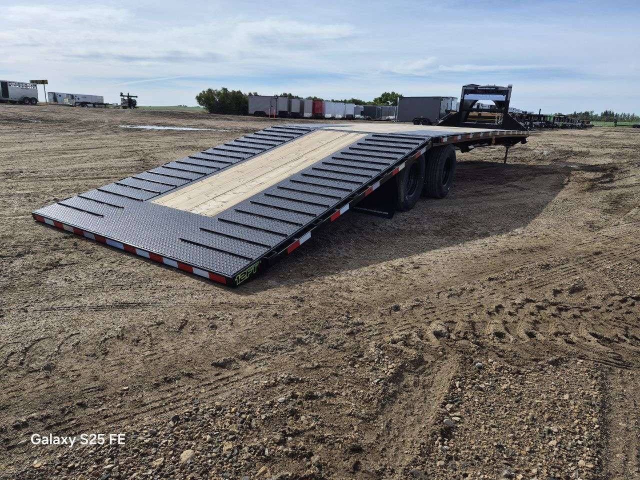 2026 Southland 24' + 12' Hyd BT GN Flat Deck 12K Trailer