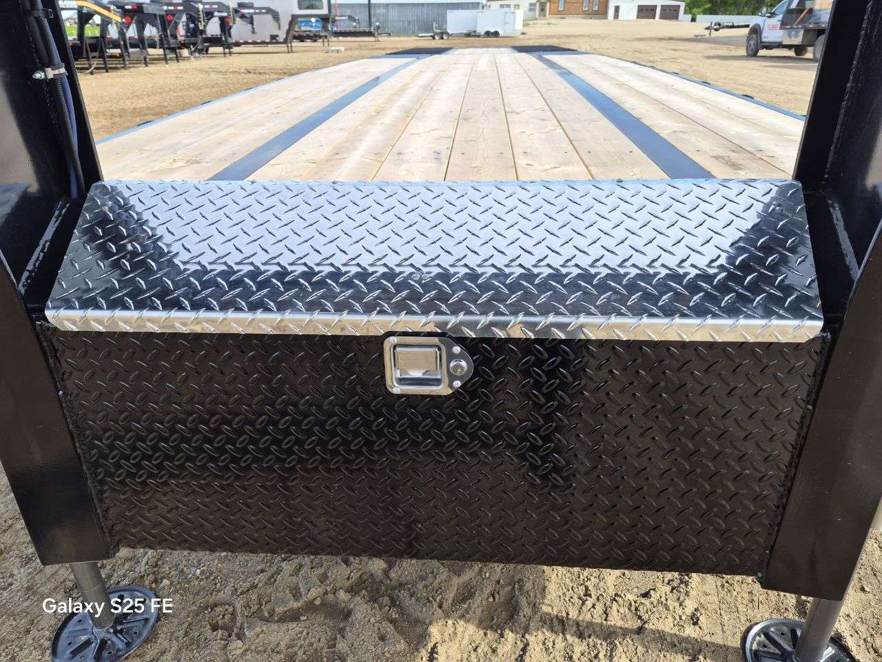 2026 Southland 24' + 12' Hyd BT GN Flat Deck 12K Trailer