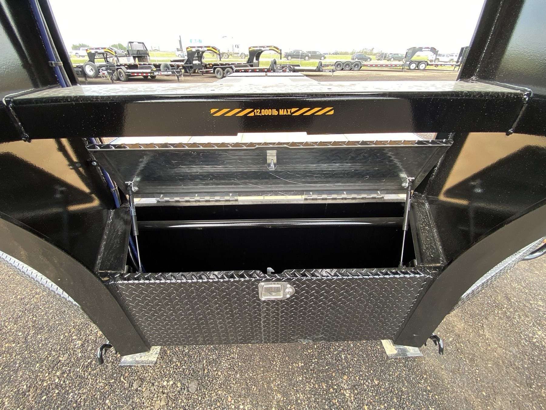 2026 Southland 24' + 6' Gooseneck Trailer