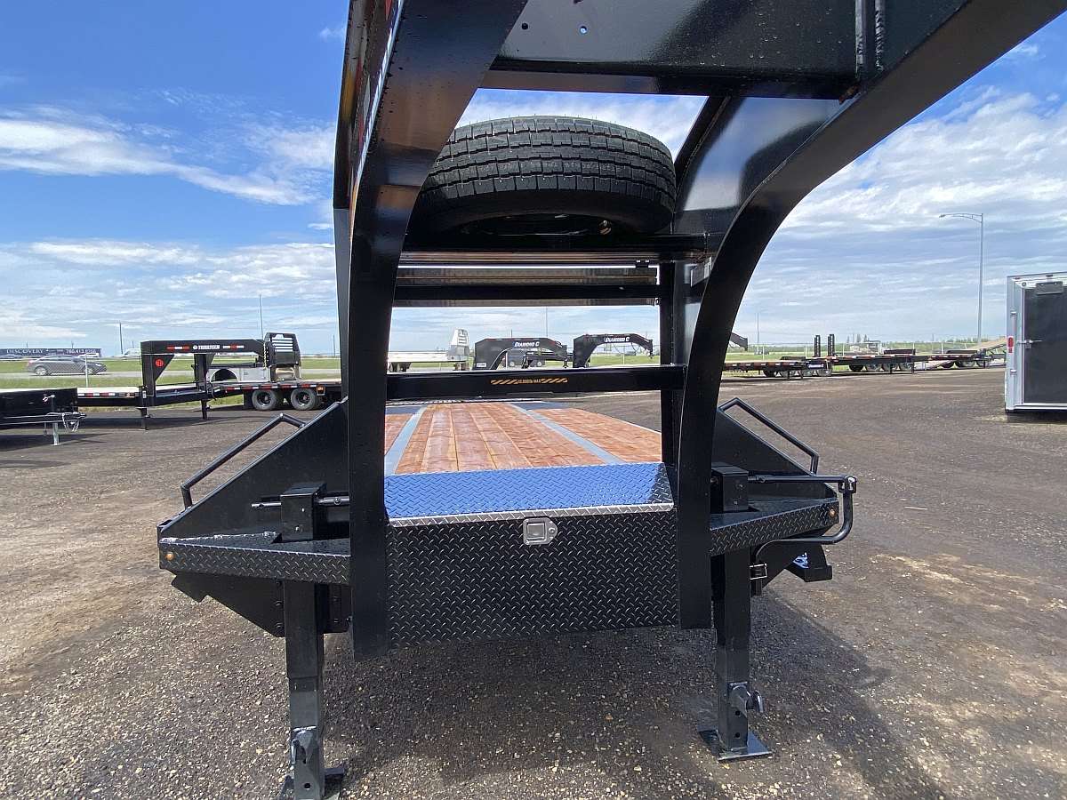 2026 Southland 24'+6' Gooseneck Trailer w/ 10K Axles