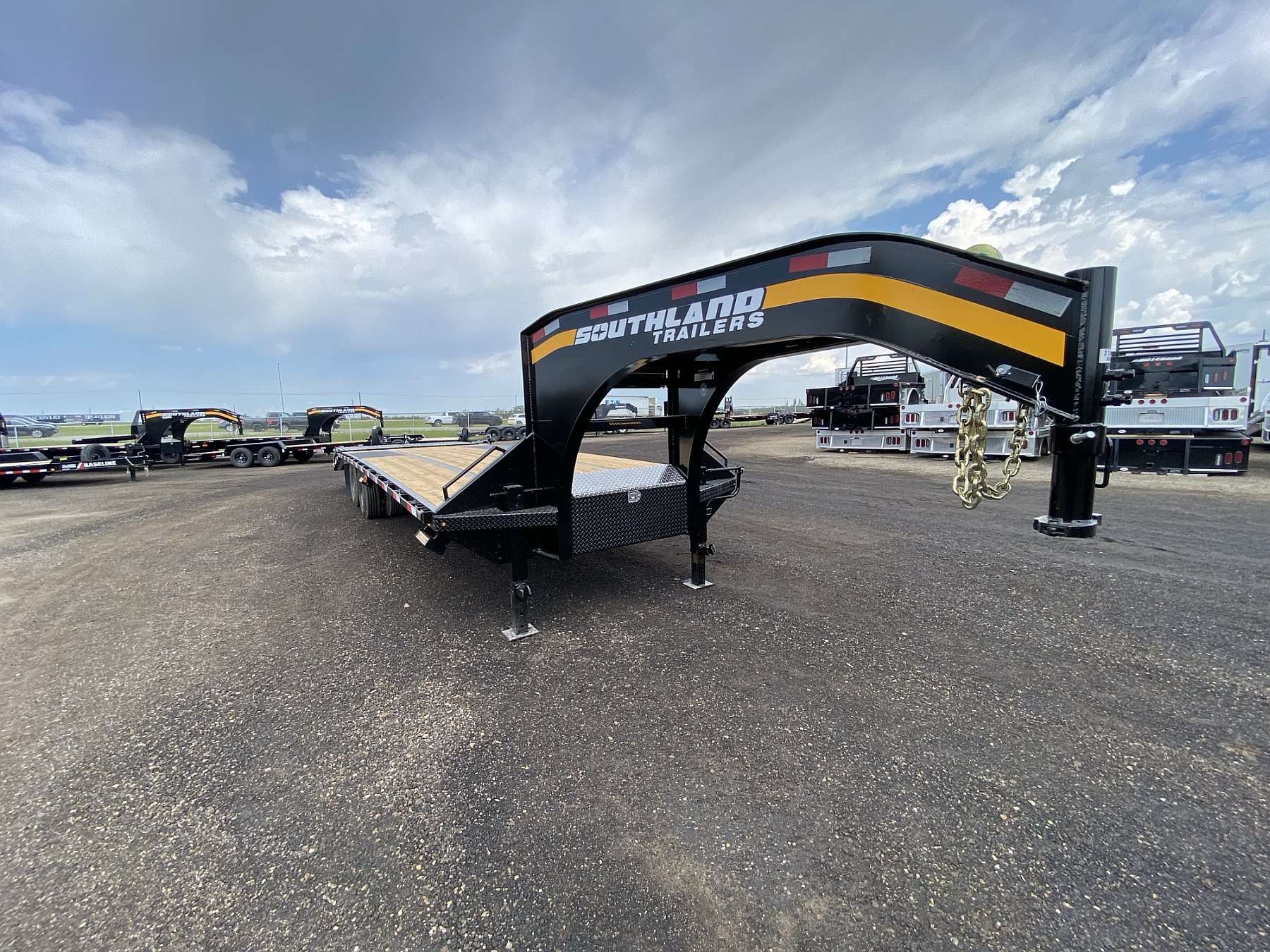 2026 Southland 24'+6' Gooseneck Trailer w/ 12K Axles